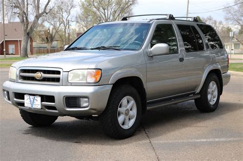 2000 Nissan Pathfinder Owners Manual